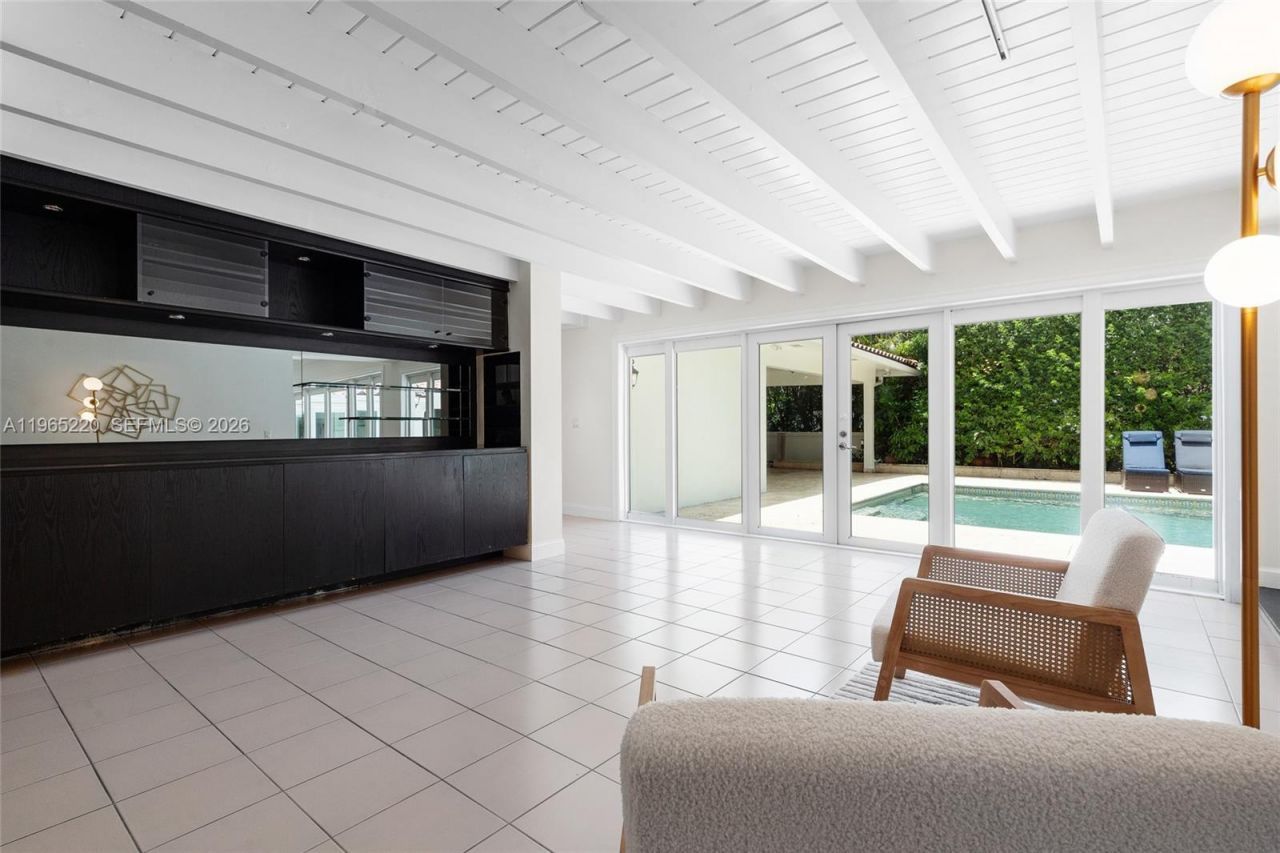 5810 Maggiore St , Coral Gables, FL 33146 Photo