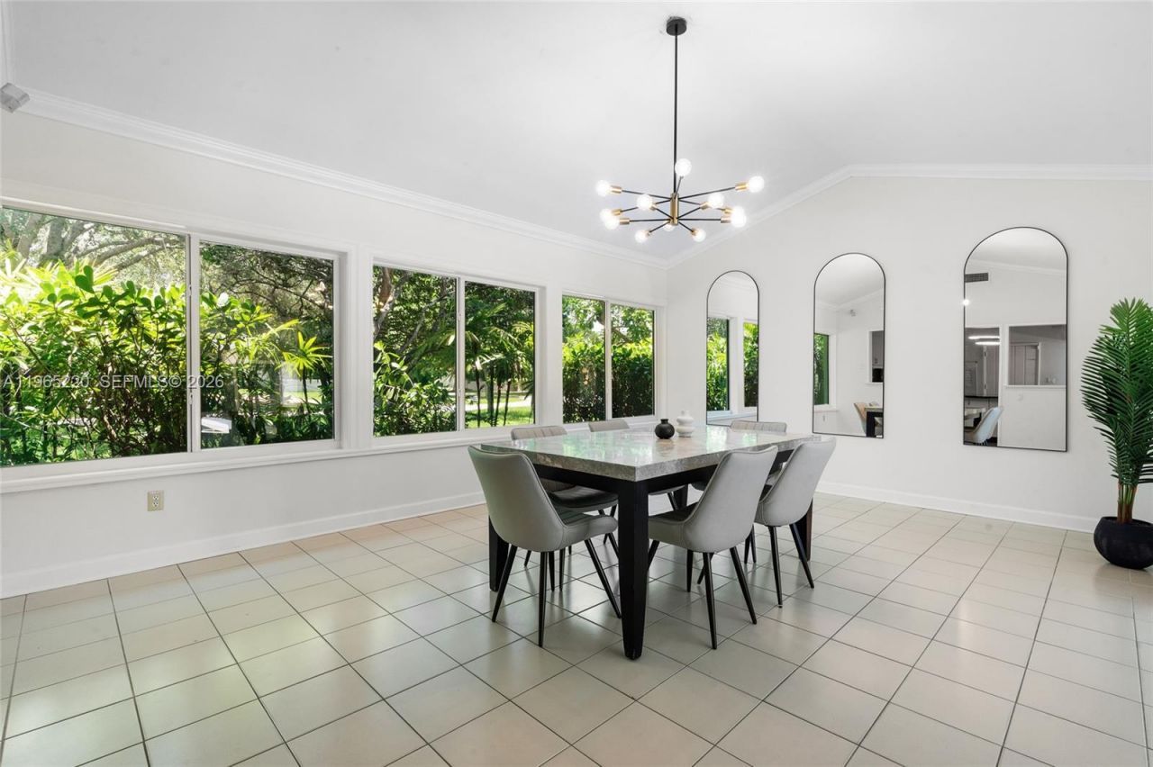 5810 Maggiore St , Coral Gables, FL 33146 Photo
