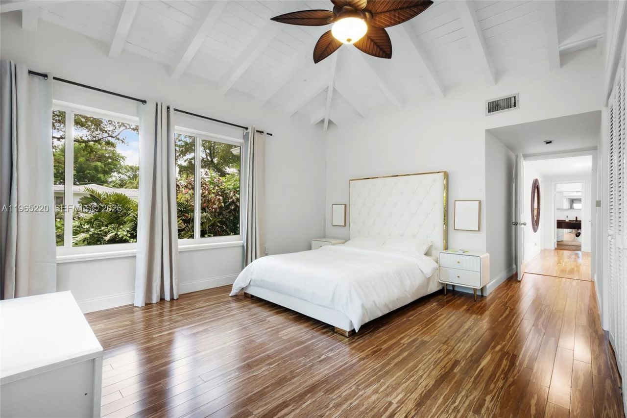 5810 Maggiore St , Coral Gables, FL 33146 Photo