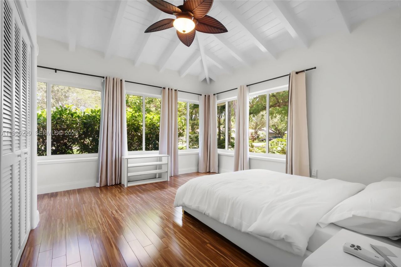 5810 Maggiore St , Coral Gables, FL 33146 Photo