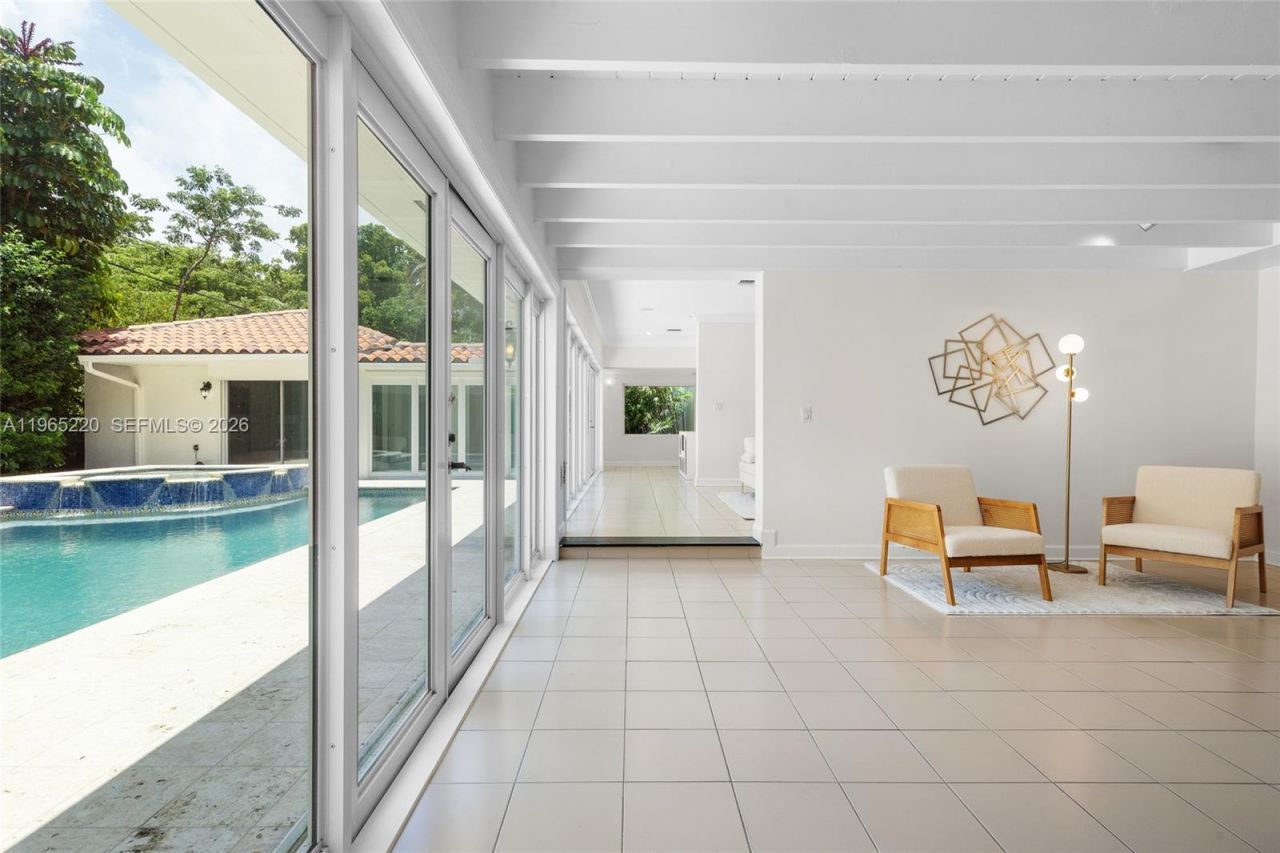 5810 Maggiore St , Coral Gables, FL 33146 Photo