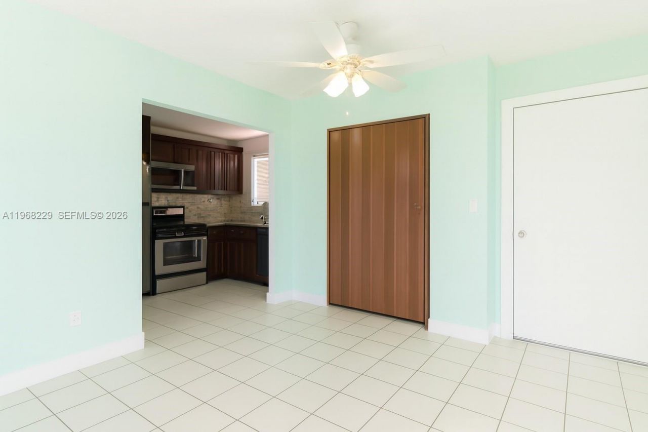 8895 Fontainebleau Blvd , Unit 504, Miami, FL 33172 Photo