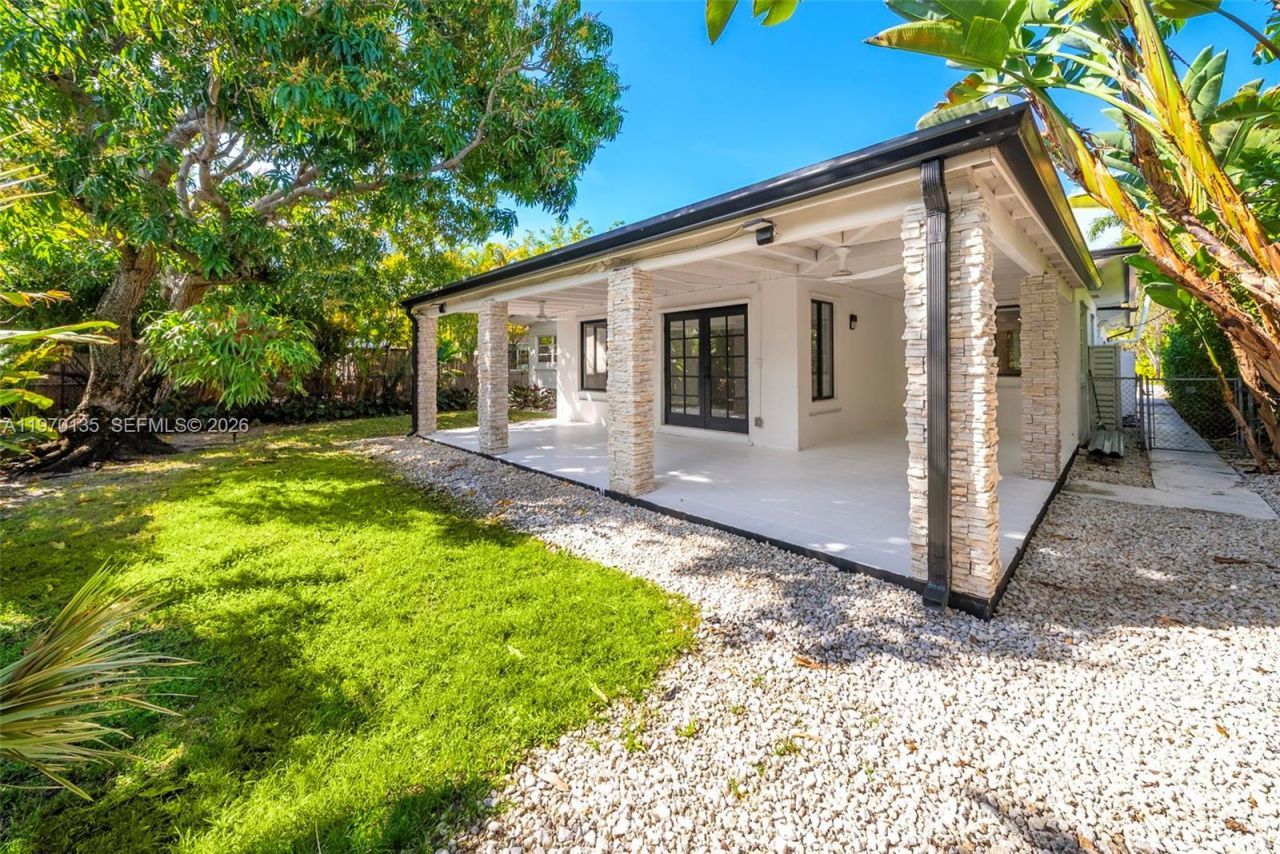 7525 Adventure Ave, North Bay Village, FL 33141 Photo