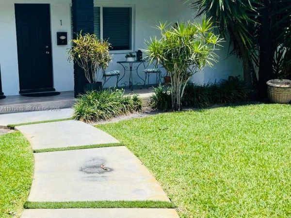 12000 NE 9th Ave , Unit 1, Biscayne Park, FL 33161