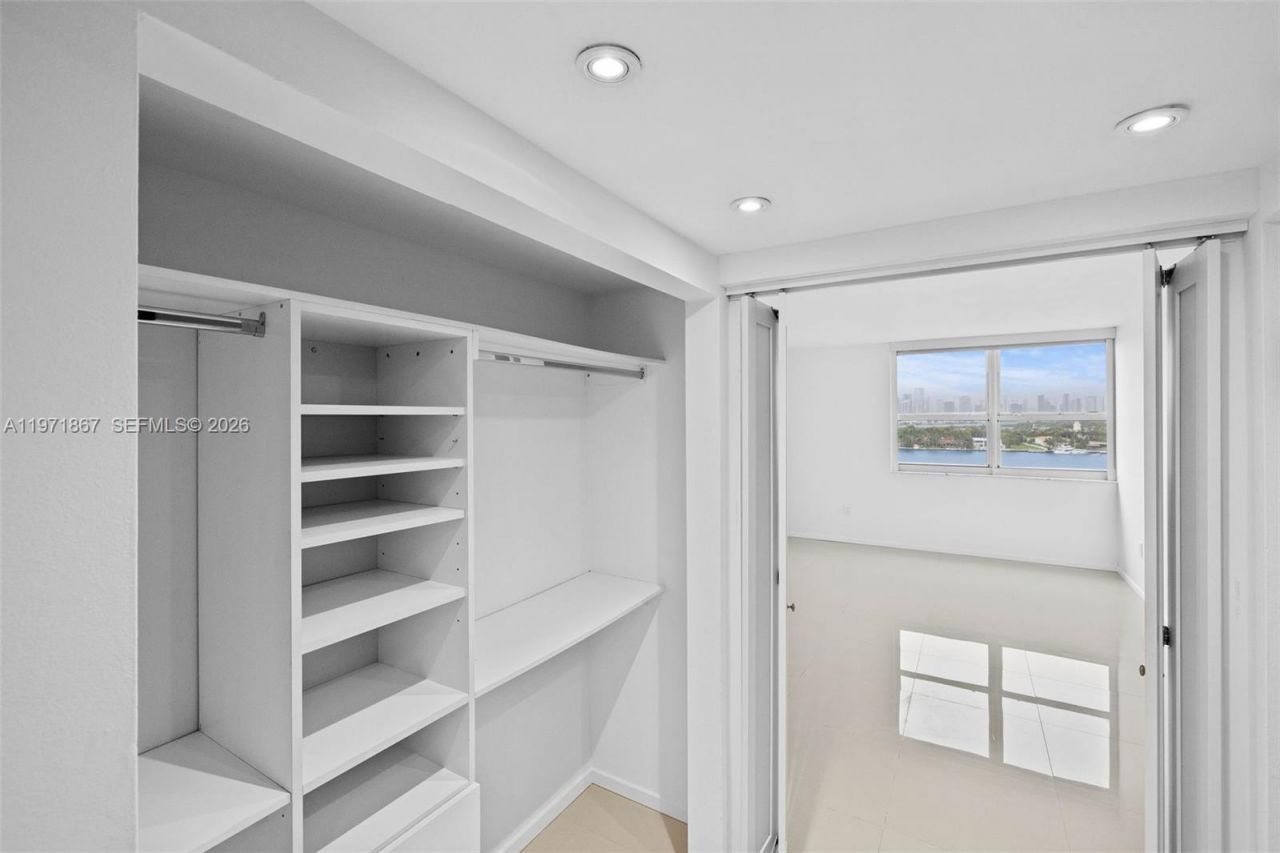 650 West Ave, Unit 1401, Miami Beach, FL 33139 Photo