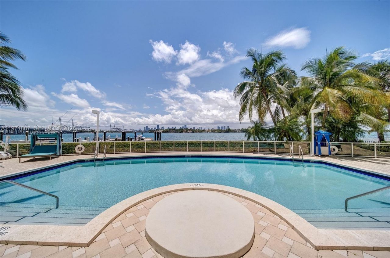 650 West Ave, Unit 1401, Miami Beach, FL 33139 Photo