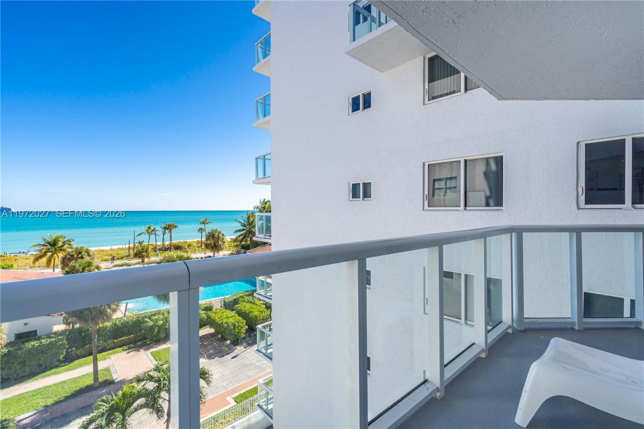 2457 Collins Ave, Unit 503, Miami Beach, FL 33140 Photo
