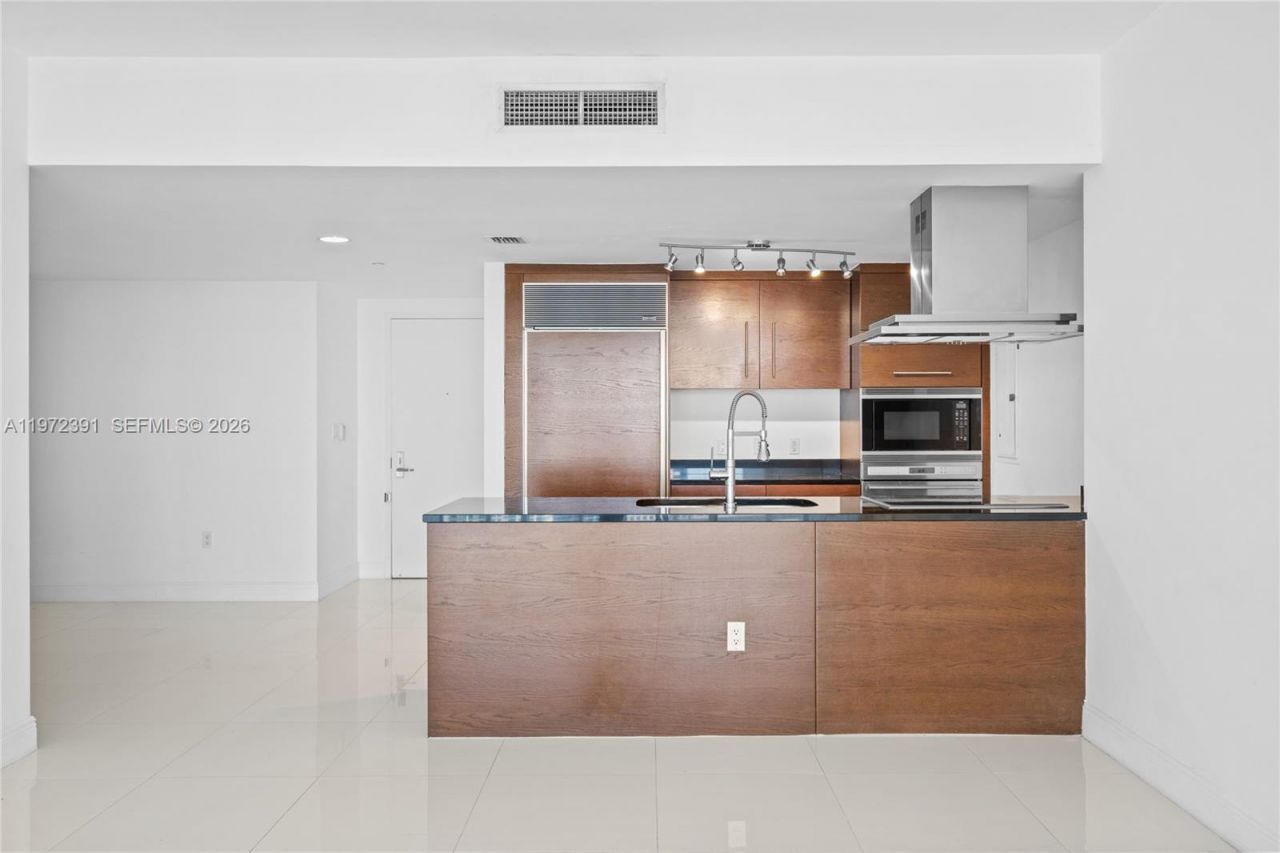 495 Brickell Ave, Unit 4705, Miami, FL 33131 Photo