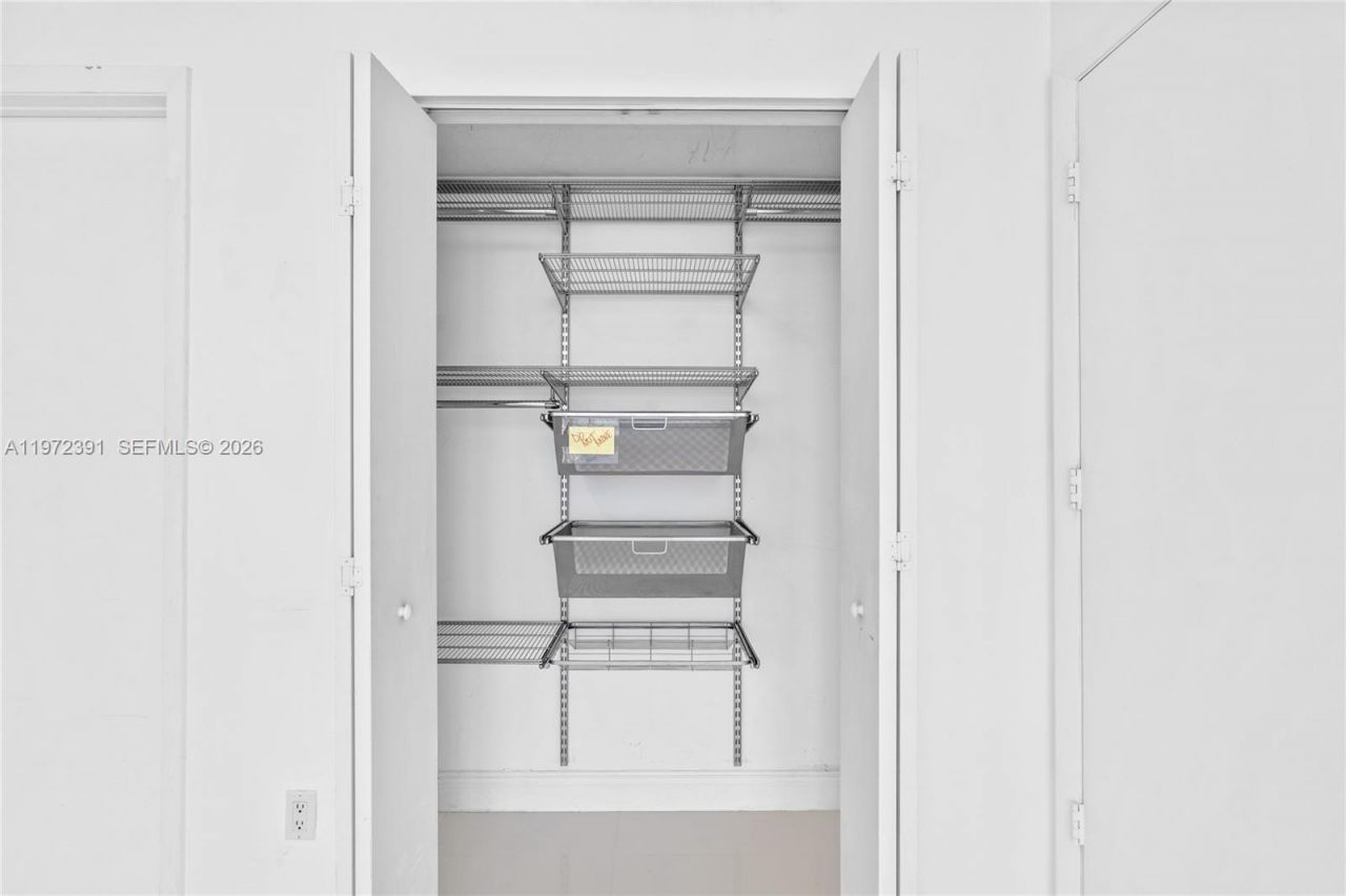 495 Brickell Ave, Unit 4705, Miami, FL 33131 Photo