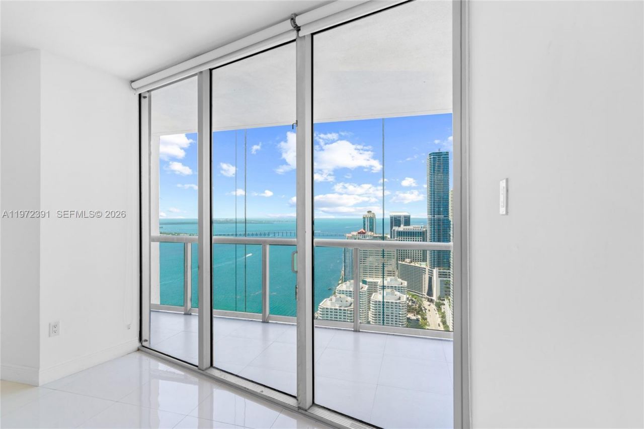 495 Brickell Ave, Unit 4705, Miami, FL 33131 Photo