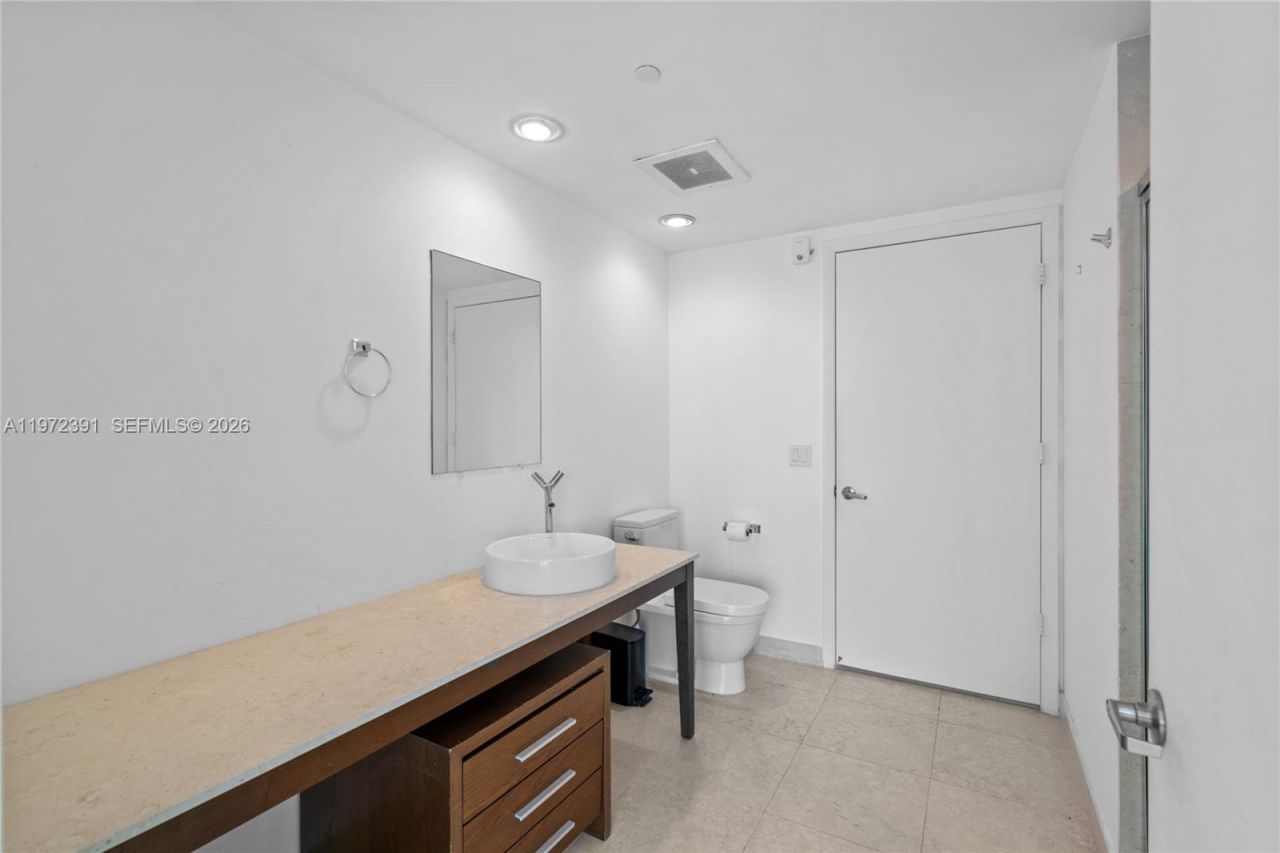 495 Brickell Ave, Unit 4705, Miami, FL 33131 Photo