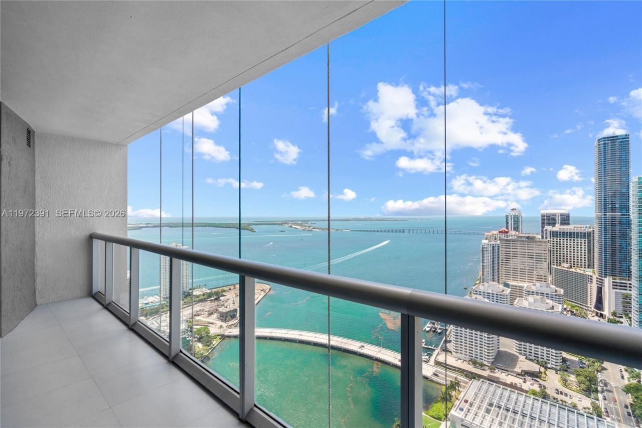 495 Brickell Ave, Unit 4705, Miami, FL 33131 Photo