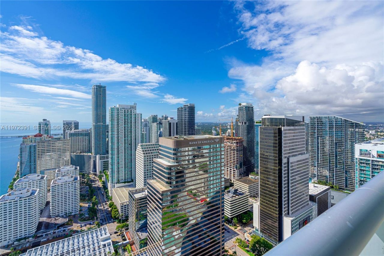 495 Brickell Ave , Unit 4705, Miami, FL 33131 Photo