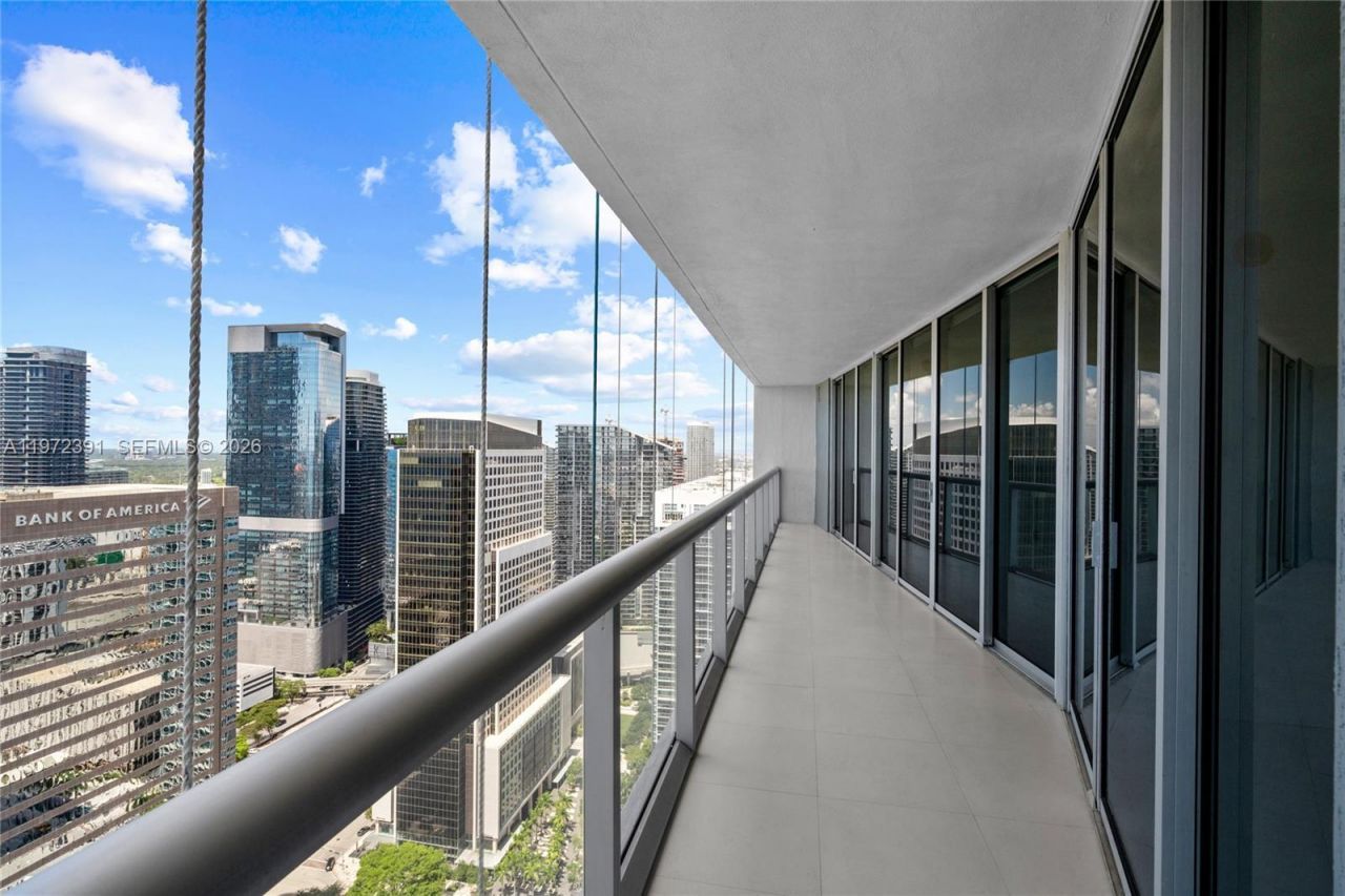 495 Brickell Ave, Unit 4705, Miami, FL 33131 Photo