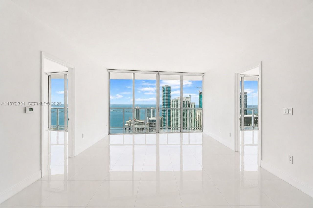 495 Brickell Ave, Unit 4705, Miami, FL 33131 Photo