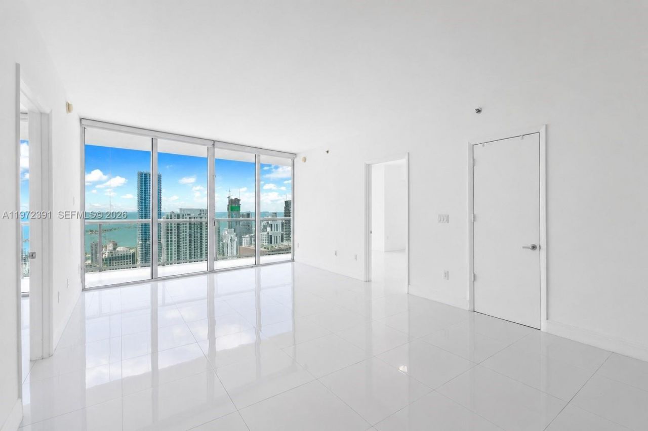 495 Brickell Ave, Unit 4705, Miami, FL 33131 Photo