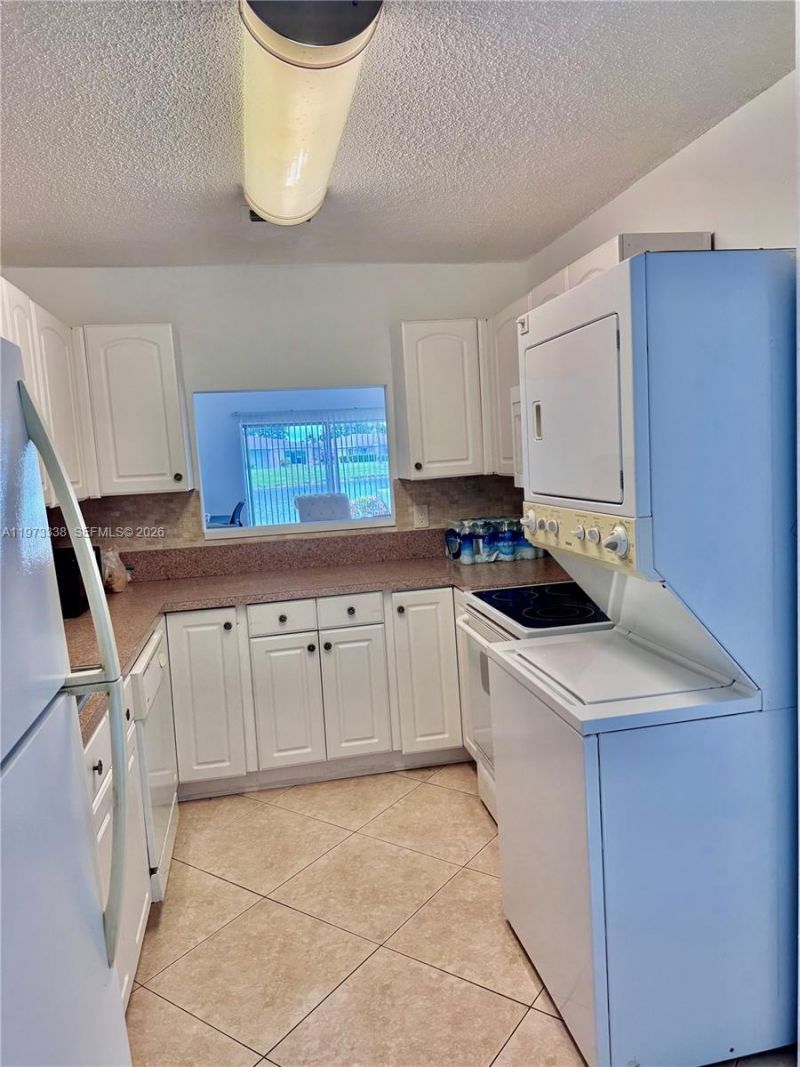 8838 Bella Vista Dr, Boca Raton, FL 33433 Photo