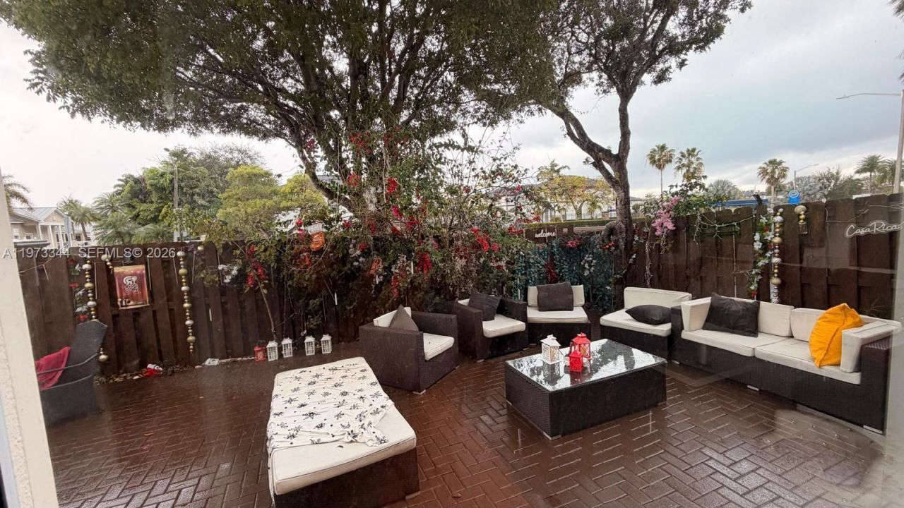 7586 NW 113th Path , Doral, FL 33178 Photo