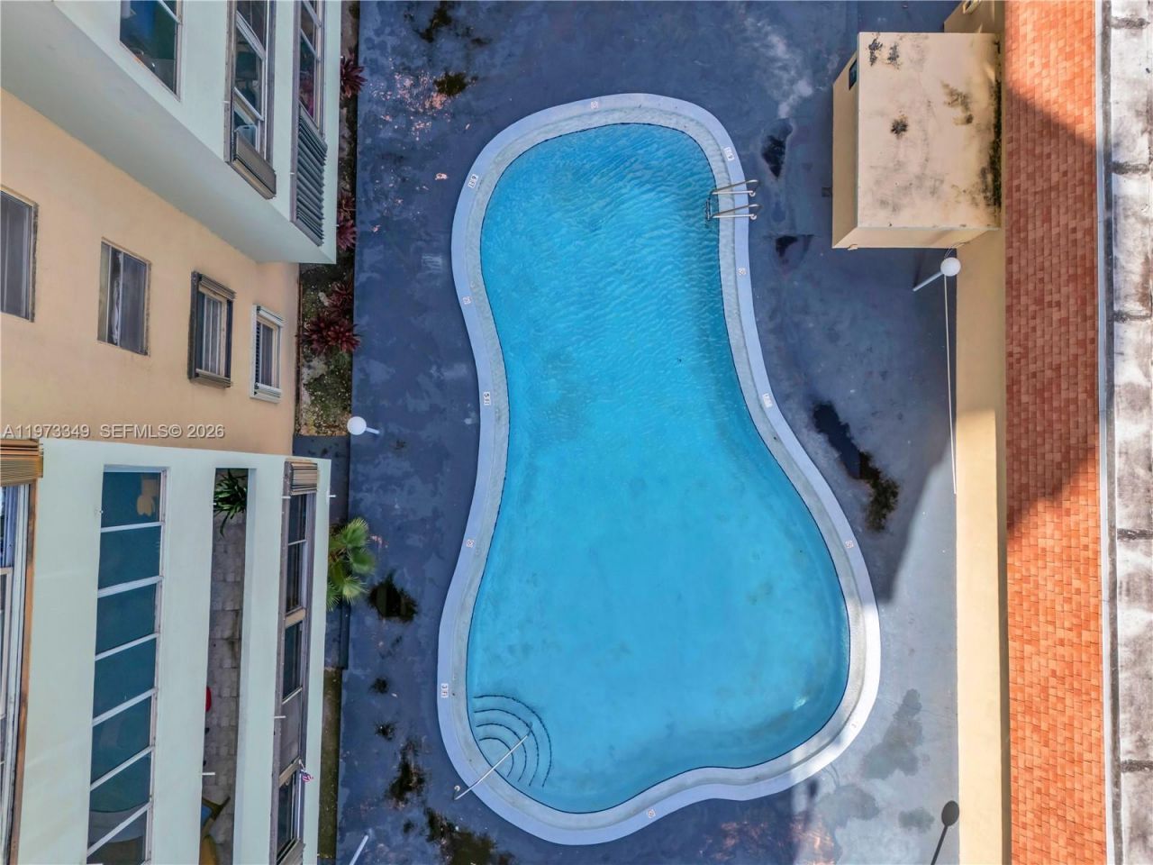 5055 NW 7th St, Unit 504, Miami, FL 33126 Photo