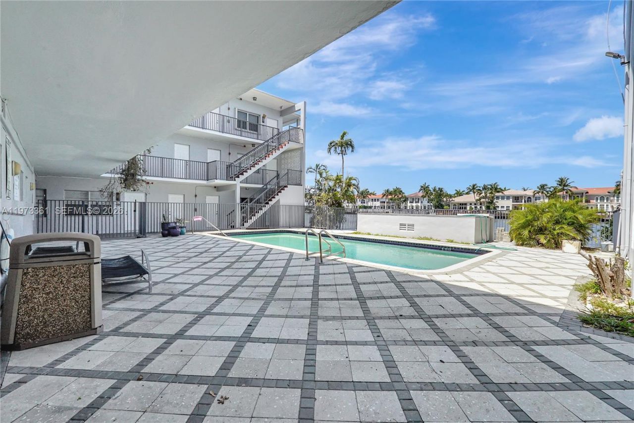 2200 S Ocean Dr, Unit N102, Hollywood, FL 33019 Photo