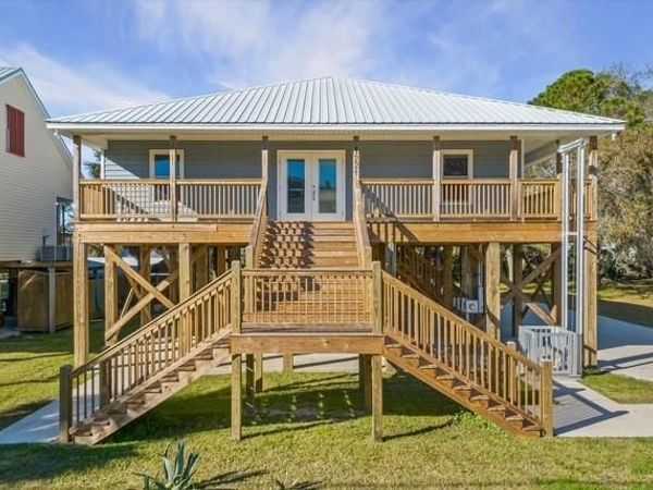 1224 Cadillac Avenue, Dauphin Island, AL 36528