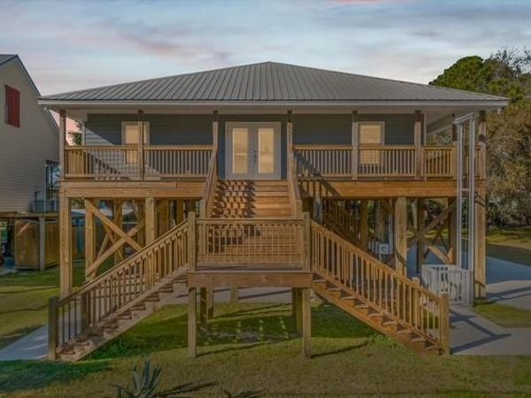 1224 Cadillac Avenue, Dauphin Island, AL 36528