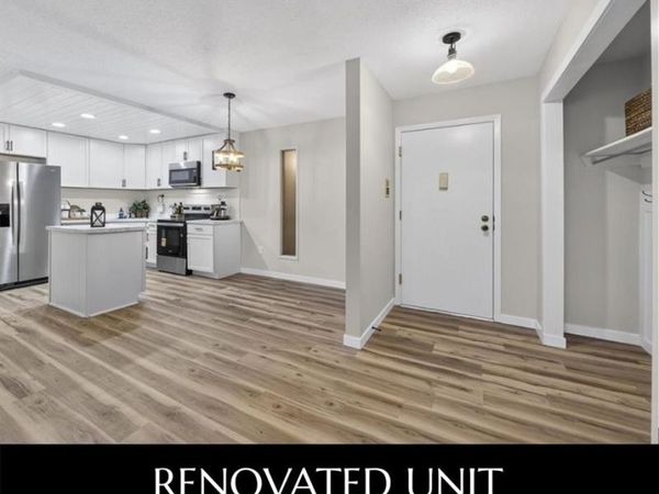 1400 Heritage Landing, Unit #203, St Charles, MO 63303