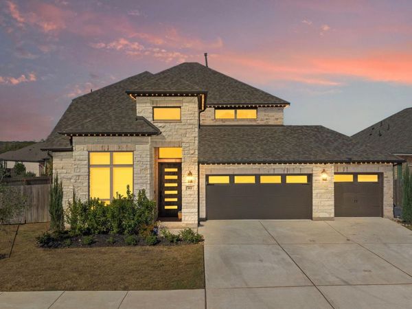 162 Groundhog DR, Buda, TX 78610