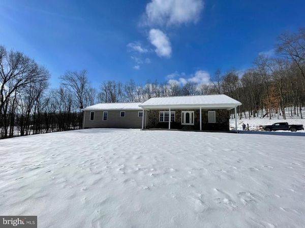 4645 LOWER KNOBLEY ROAD, MAYSVILLE, WV 26833
