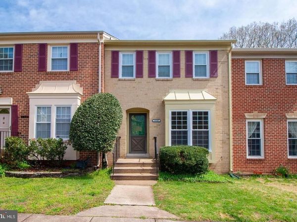 9709 LAKEPOINTE DRIVE, BURKE, VA 22015