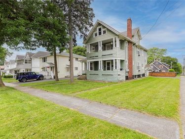 423 Highland Avenue, East Syracuse, NY 13057