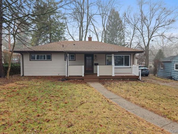 1043 Pine Tree Drive, Ann Arbor, MI 48103