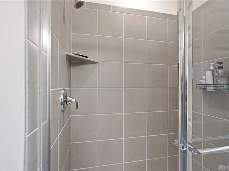 2002 Glen Valley Dr, Washington Township, OH 45458 Photo 24