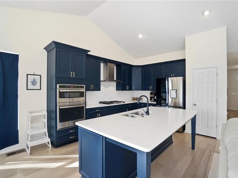 2002 Glen Valley Dr, Washington Township, OH 45458 Photo 3