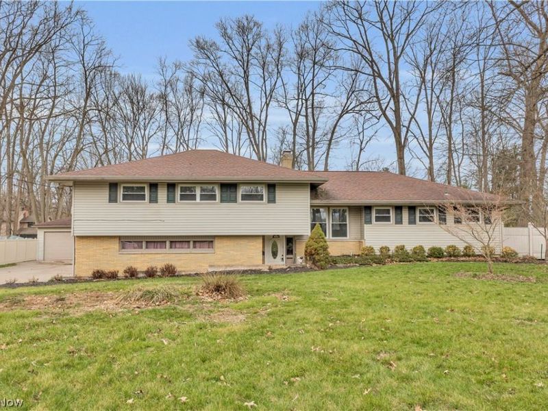 6624 Ronjoy Place, Youngstown, OH 44512 Photo 1