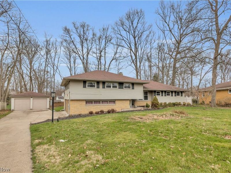 6624 Ronjoy Place, Youngstown, OH 44512 Photo 2