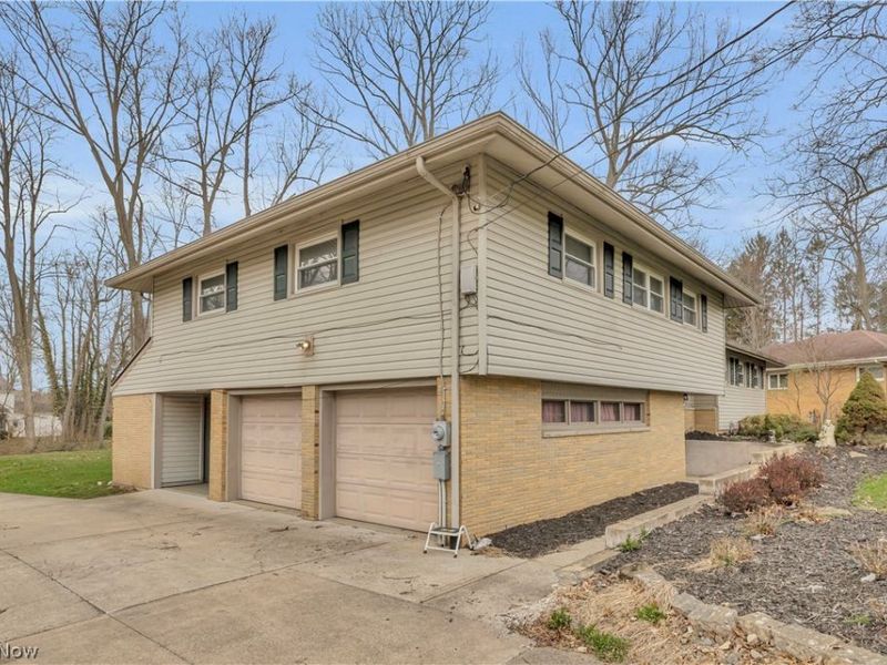 6624 Ronjoy Place, Youngstown, OH 44512 Photo 3