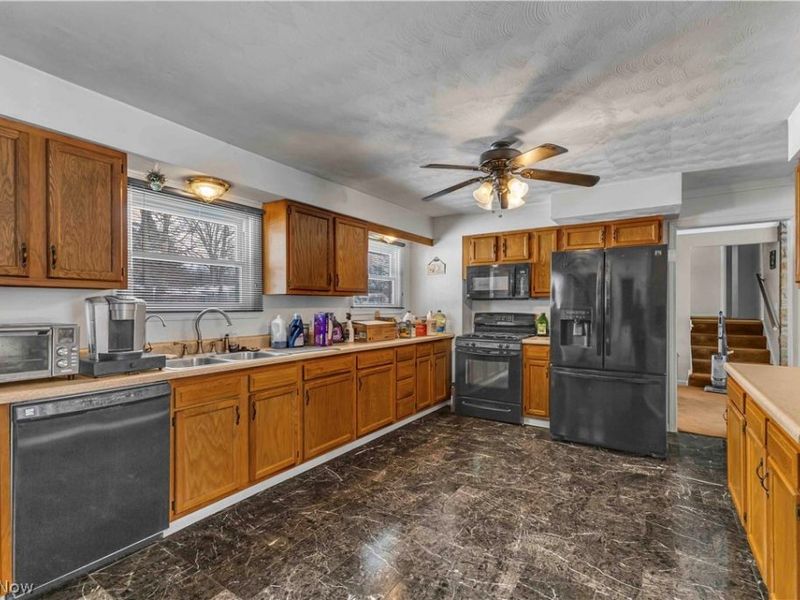 6624 Ronjoy Place, Youngstown, OH 44512 Photo 8