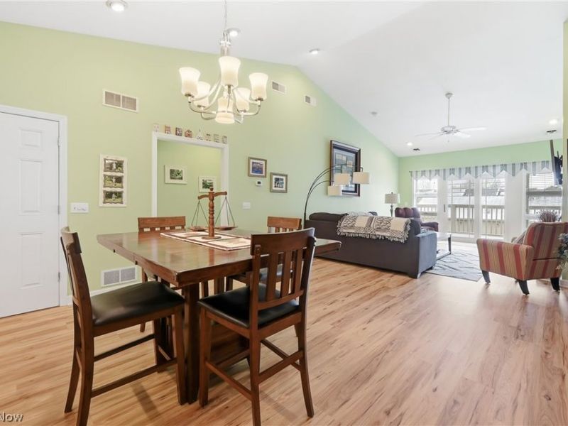 574 Lakeview Blvd. Boulevard, Lake Milton, OH 44429 Photo 20