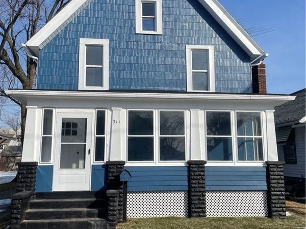 311 6th Street, Fairport Harbor, OH 44077