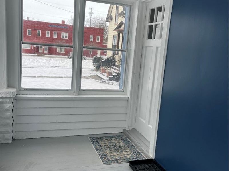 311 6th Street, Fairport Harbor, OH 44077 Photo 3