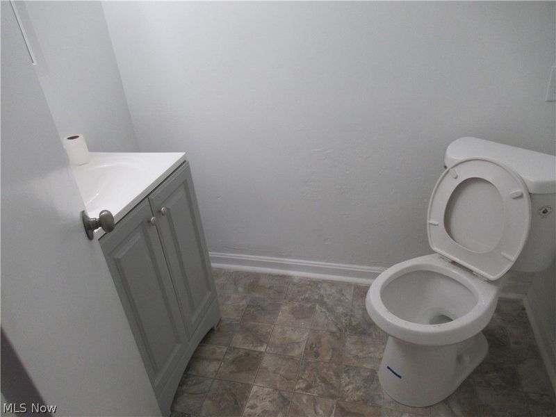 378 Columbus Street, Bedford, OH 44146 Photo 14