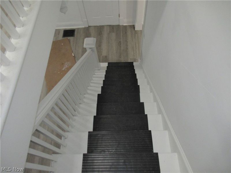 378 Columbus Street, Bedford, OH 44146 Photo 35