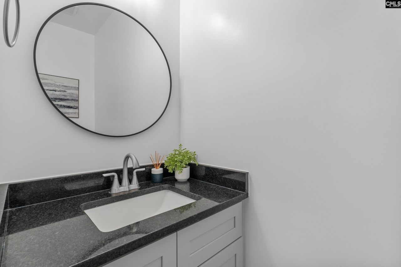 111 Serenity Pointe Photo 18