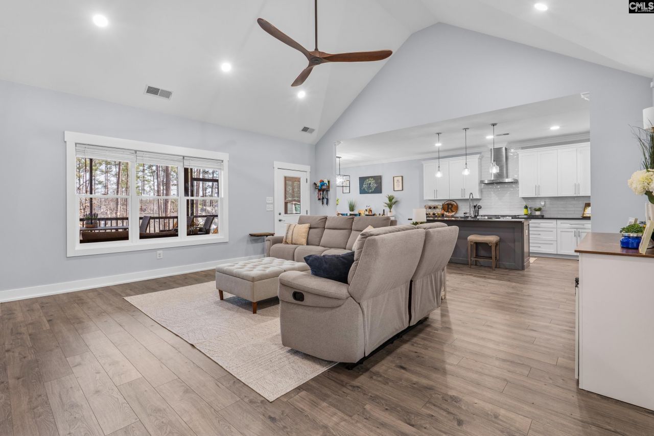 111 Serenity Pointe Photo 9