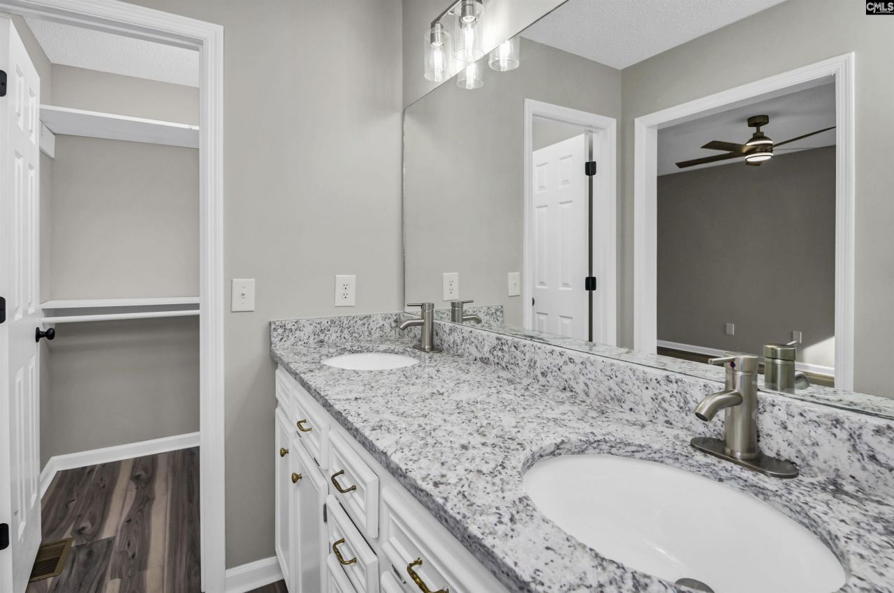 108 Red Maple Court  Photo 25