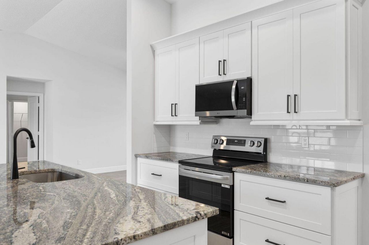 1949 SW Bayshore Boulevard, Port Saint Lucie, FL 34984 Photo