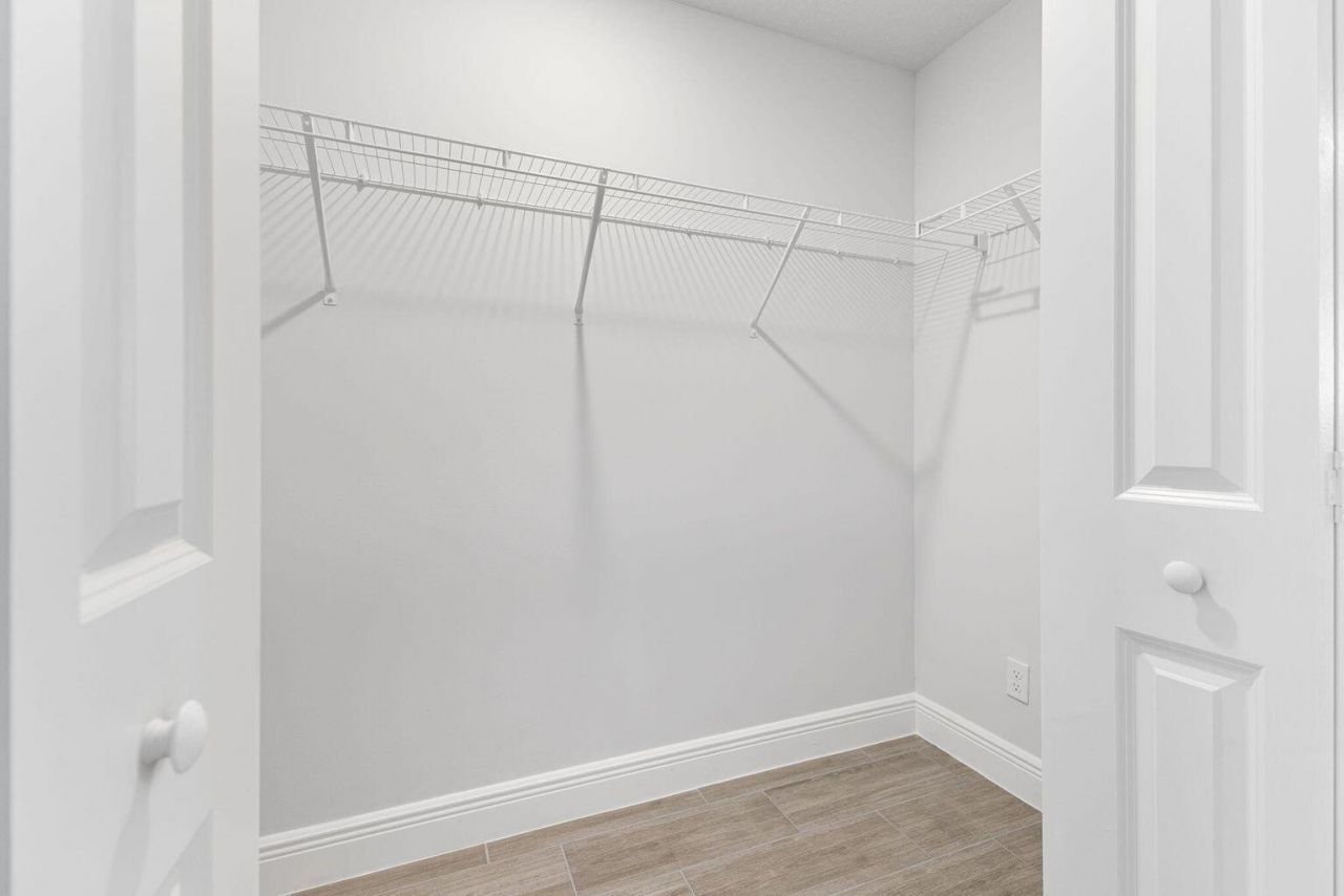 1949 SW Bayshore Boulevard, Port Saint Lucie, FL 34984 Photo