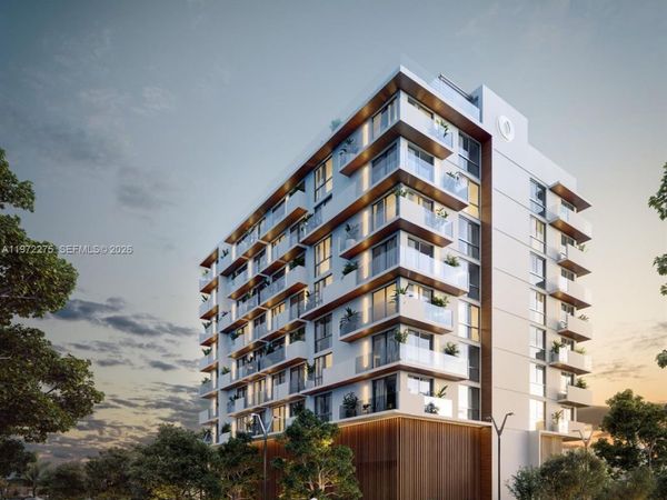 895 NE 131 , Unit 505, North Miami, FL 33161