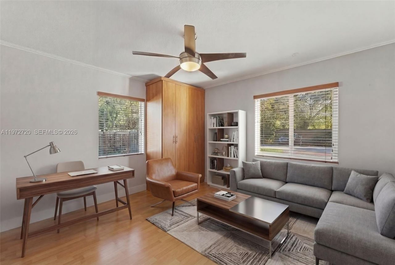 9475 SW 70th St, Miami, FL 33173 Photo